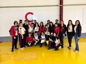 Visita Técnica con alumnos de Instituciones Educativas junto con la dirección de industria y comercio de la Municipalidad de Hernandarias.