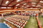 FUNCIONARIOS MUNICIPALES RECIBEN AGUINALDO Y CANASTAS NAVIDEÑAS
