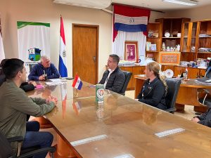 Reunión de trabajo con representantes de la Gobernación del Alto Paraná y del Ministerio de Desarrollo Social