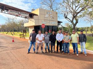 Minga Ambiental en la Supercarretera PY07 – Sector Tati Yupi