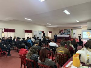 CAPACITACIÓN Y FORTALECIMIENTO DE EMPRENDEDORES EN HERNANDARIAS