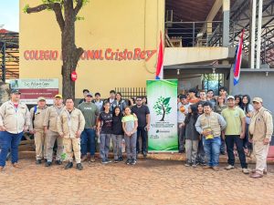 MINGA AMBIENTAL EN EL BARRIO CAACUPEMI