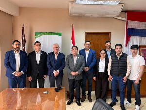 REUNIÓN CON LA FUNDACIÓN FACULTAD DE CIENCIAS ECONÓMICAS DE LA UNIVERSIDAD NACIONAL DEL ESTE